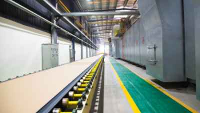 石膏板次品率居高不下？问题可能出在输送带上！