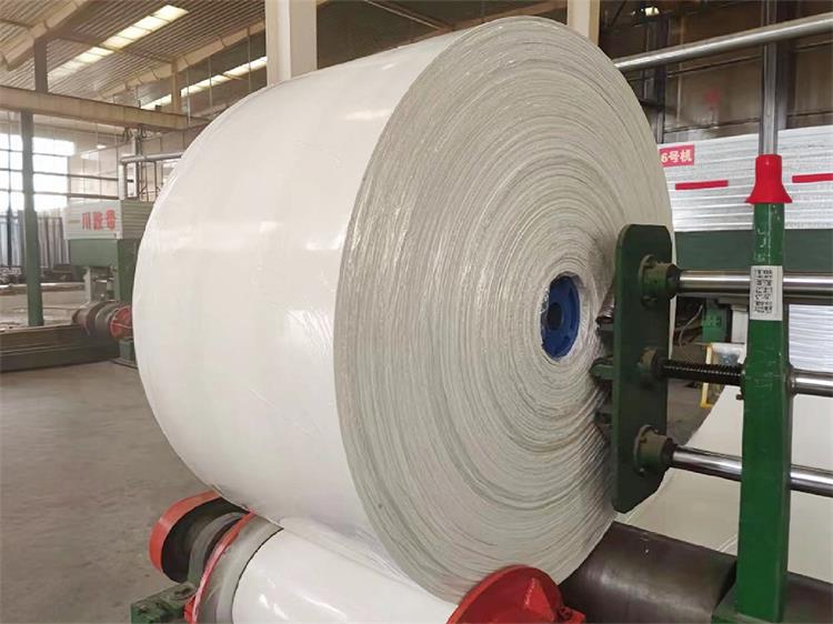 白色橡胶输送带0827-3