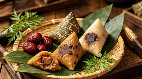 双节同庆 | 当端午粽香遇见父爱如山，传送带厂家祝您顺遂安康