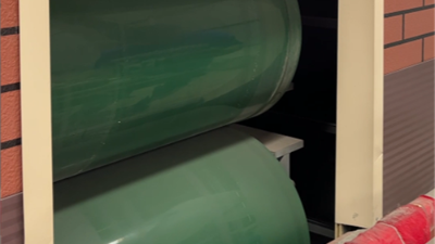 您的金属雕花板生产线，还在为输送带变形烦恼吗？