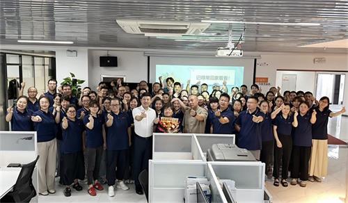 赵宝桂女士荣休：16年温暖相伴，致敬济南安耐最美的“赵姨”