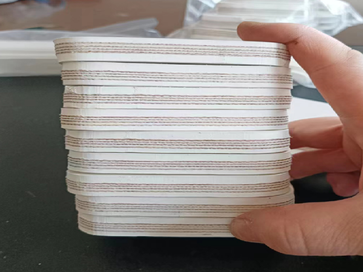 白色橡胶输送带 白色橡胶输送带